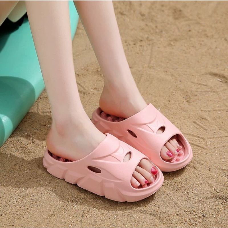 Massaging Slippers Women's Sum - огляд і ціна Health & Wellness Unlimited
